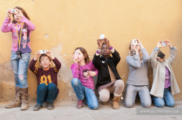 Taller infantil: fotografia i història per Ciutat Vella taller infantil matèria bcn joan torrens ciutat vella