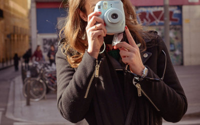 Ruta fotográfica por el Raval en el #InstaxDay