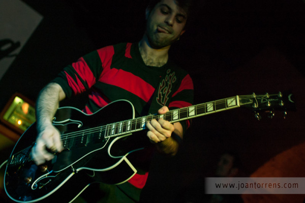 Los Remotos @ Sala Monasterio - Stage Surfing Foto: Joan Torrens - www.joantorrens.com - 30/03/2012 Los Remotos, Stage Surfing, Joan Torrens