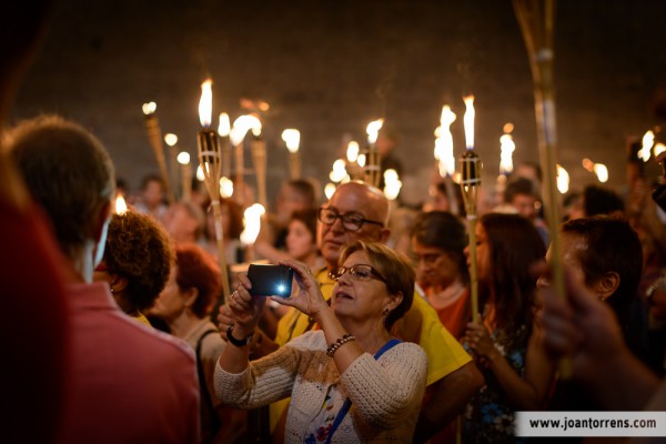 Marxa de torxes al Fossar de les Moreres